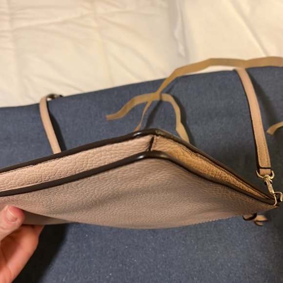 Kate Spade Crossbody - Picture 5 of 7